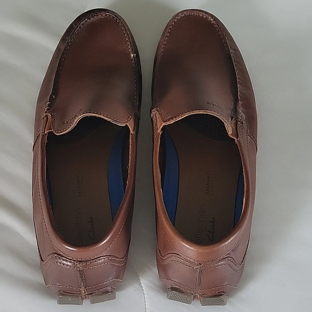 CLARKS MARKMAN PLAIN LOAFERS  11 DARK TAN - Picture 4 of 12